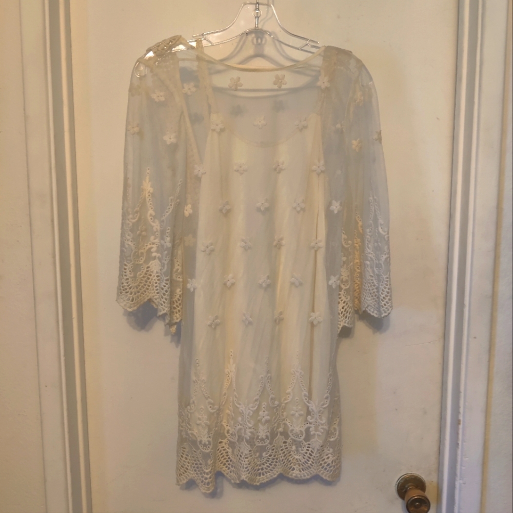 Jens Pirate Booty Cream lace tunic/cover up. Sz XS